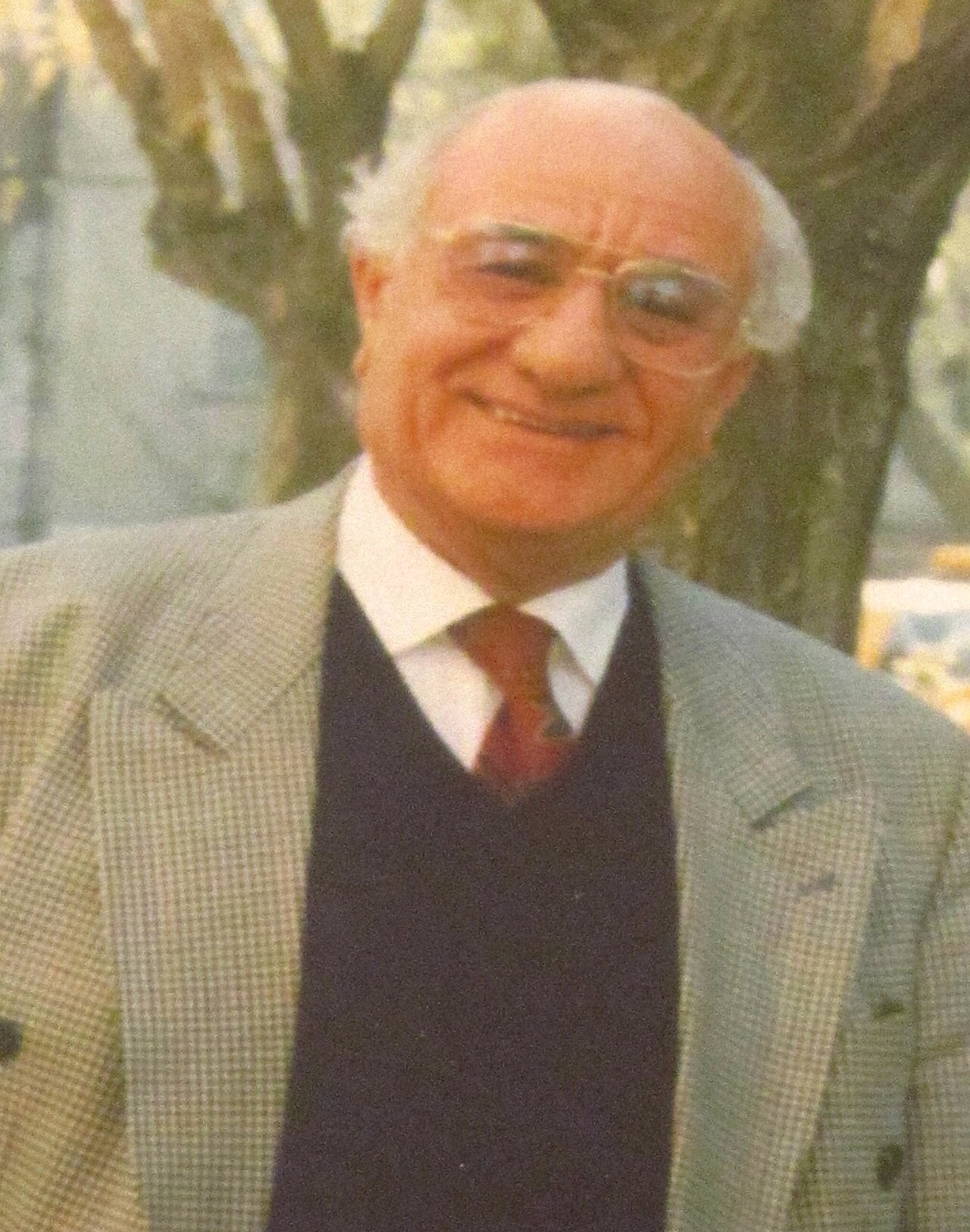 Dursun Akçam